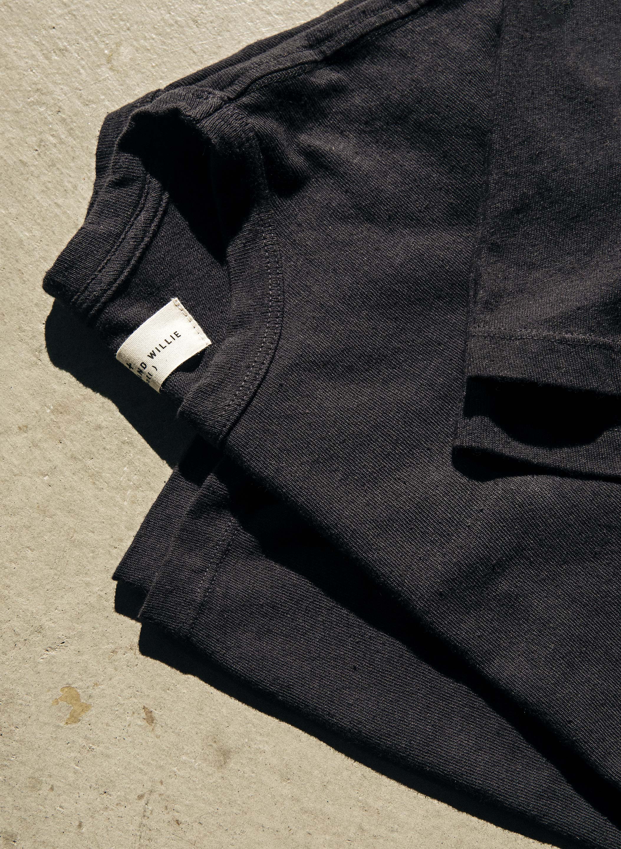 black knit midweight crew - Image 4