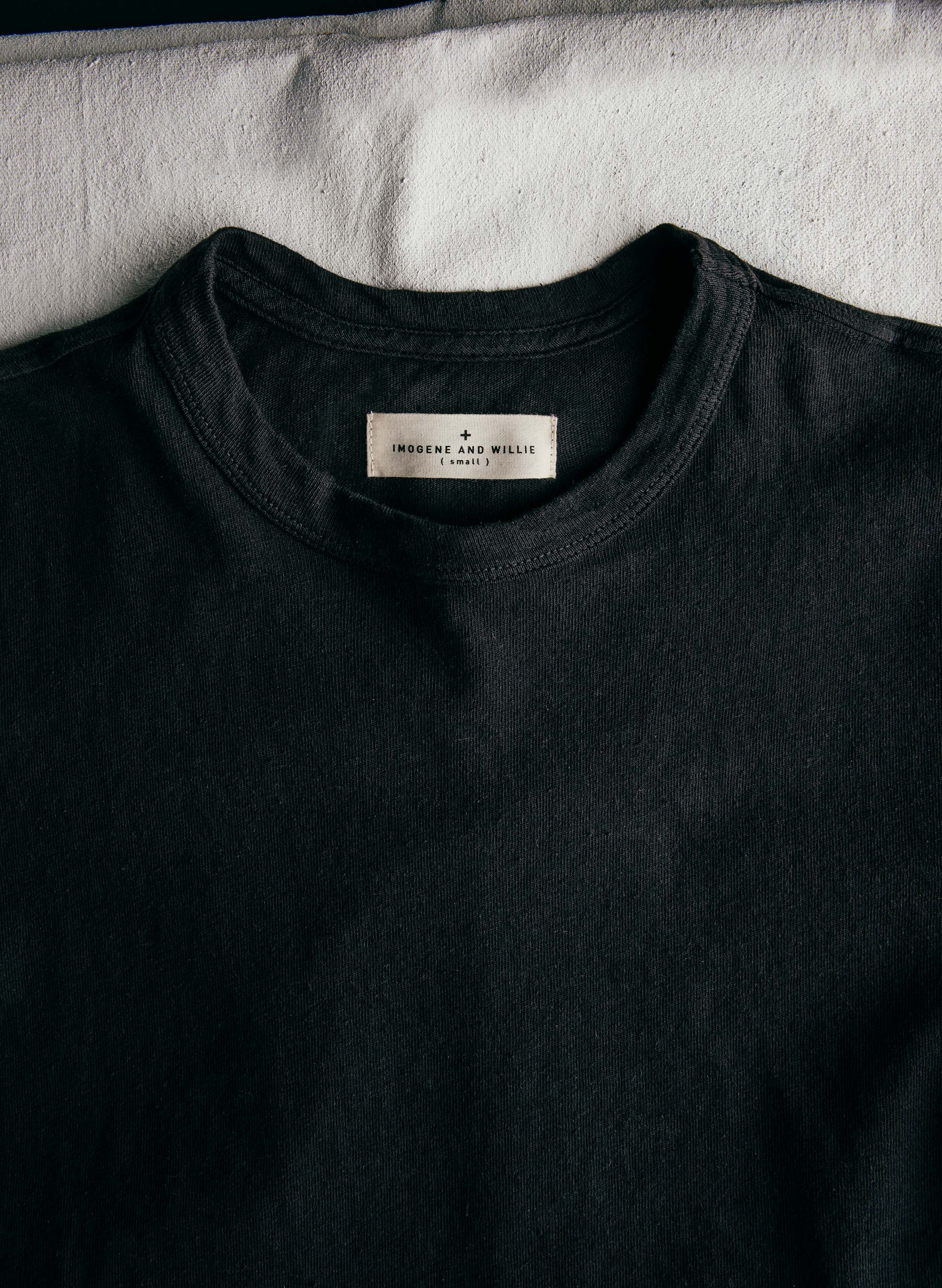 black knit midweight crew - Image 7