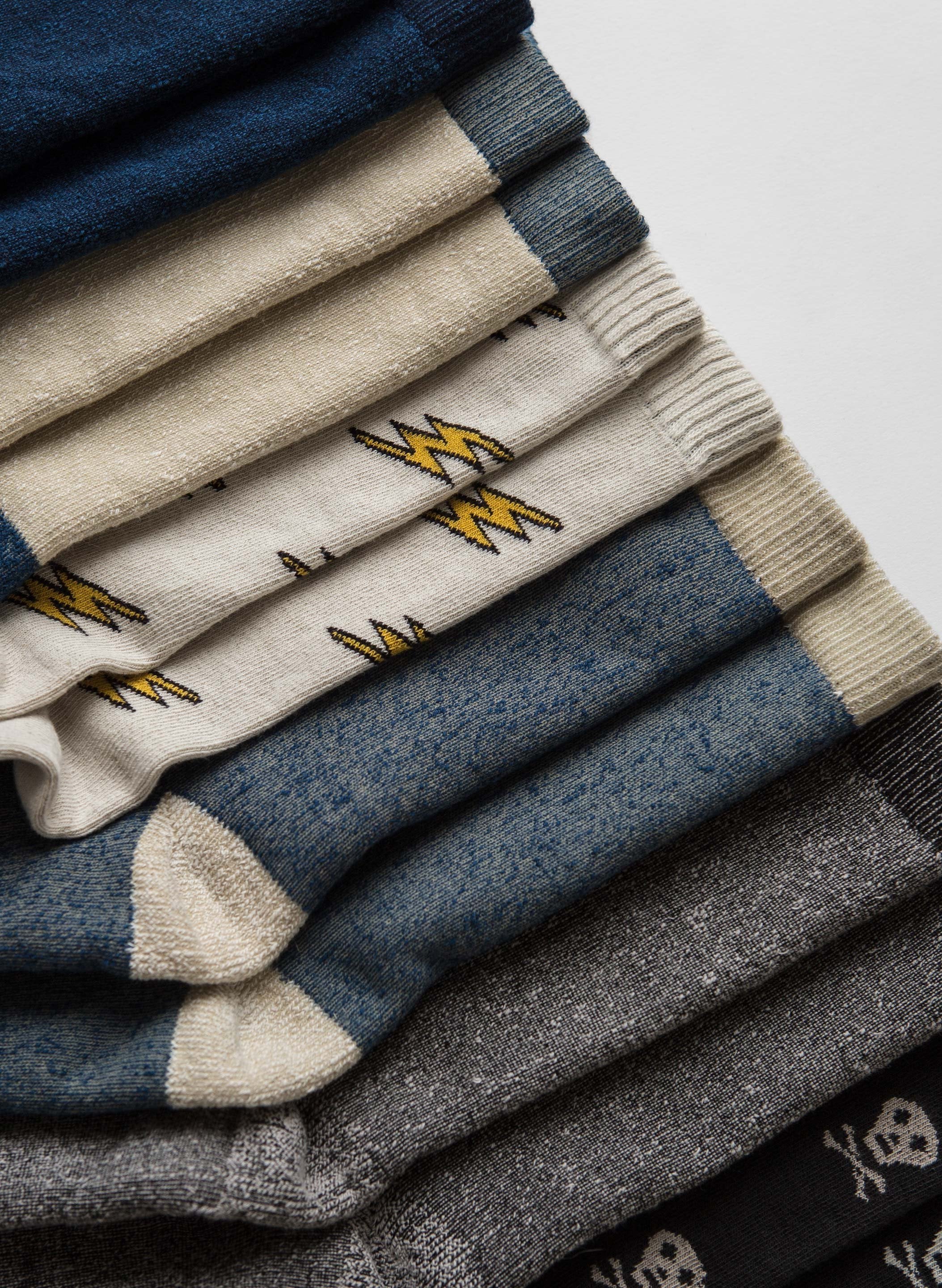 bolt sock in natural - Image 9
