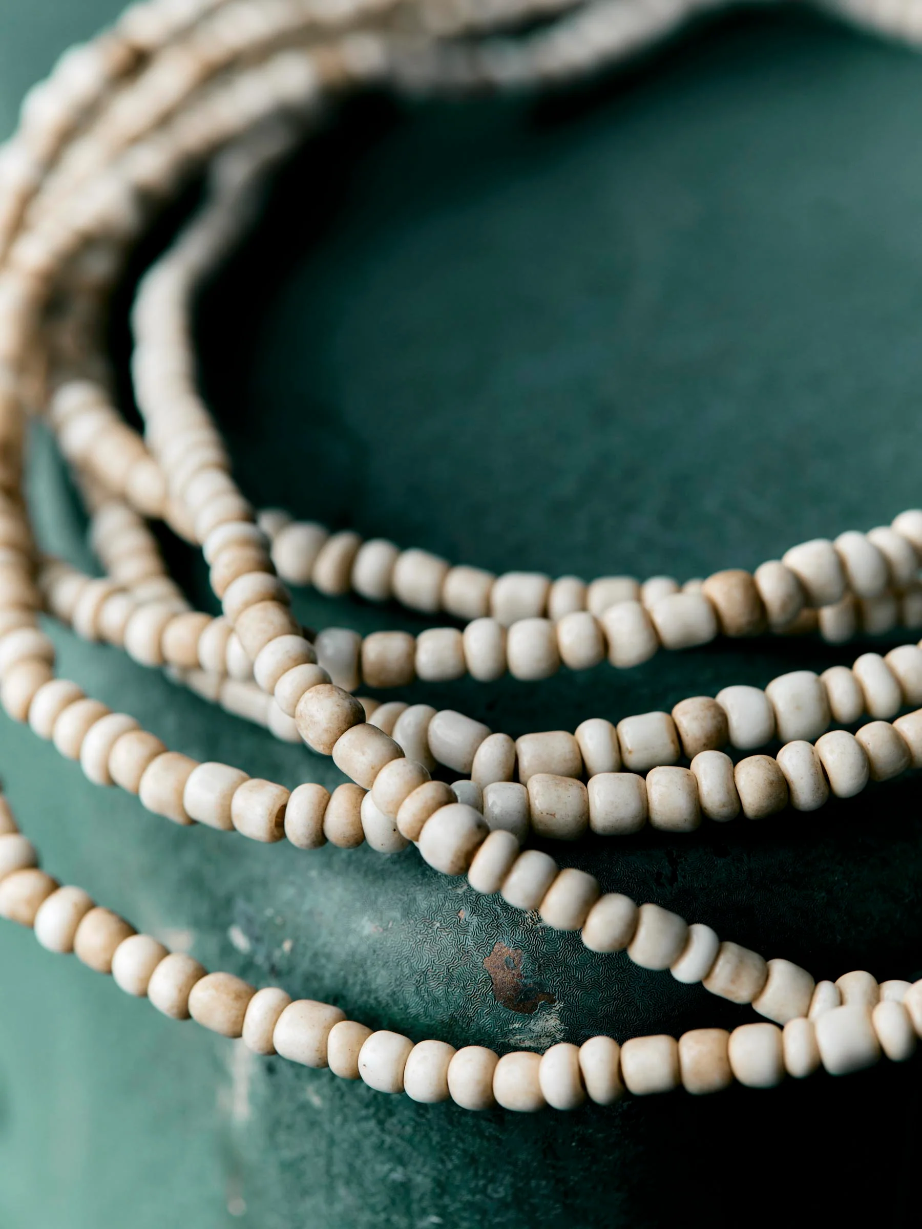 bone small glass beads - Image 4