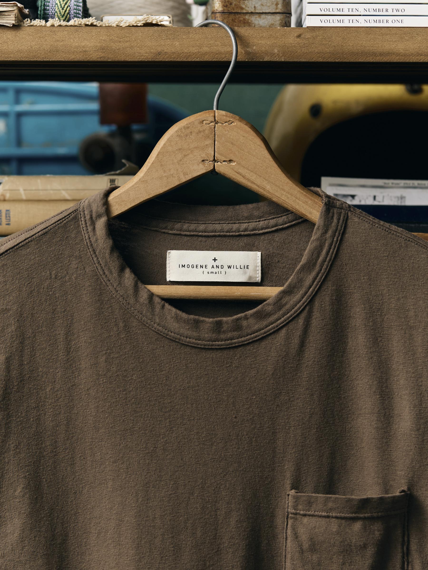 brown knit pocket tee - Image 2