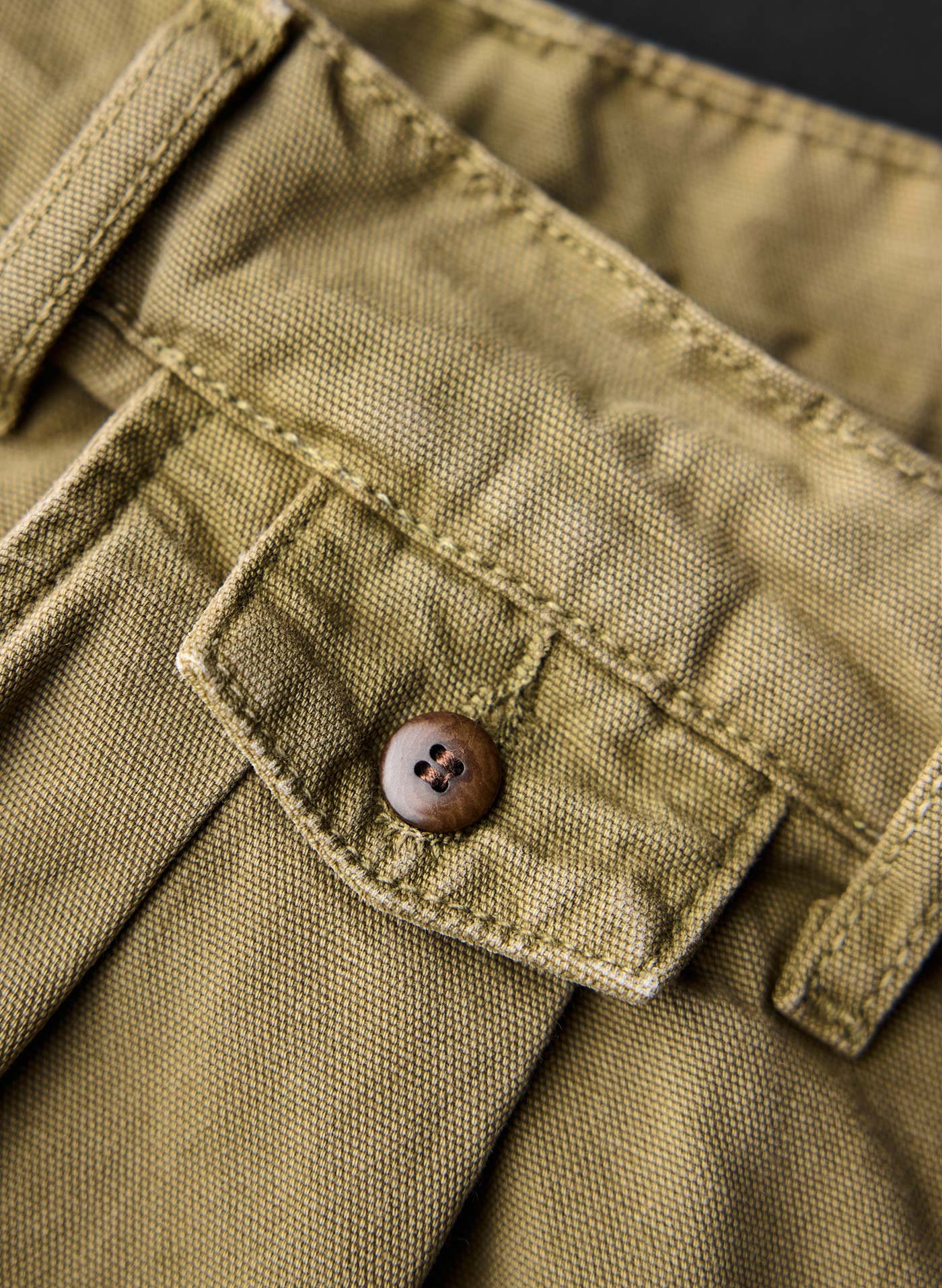 campbell pleated chino in field tan - Image 8