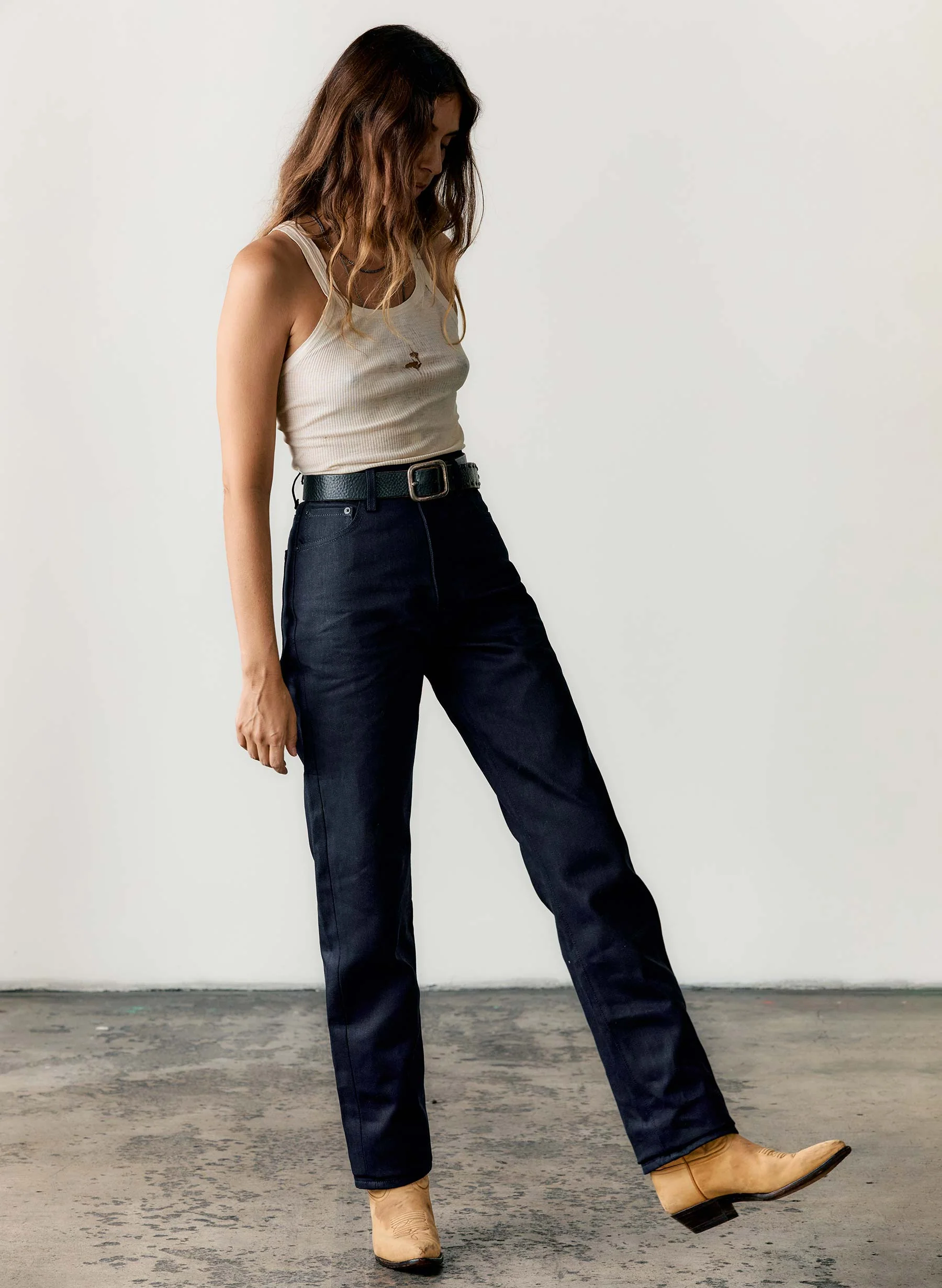 catherine slim black indigo rigid - Image 4