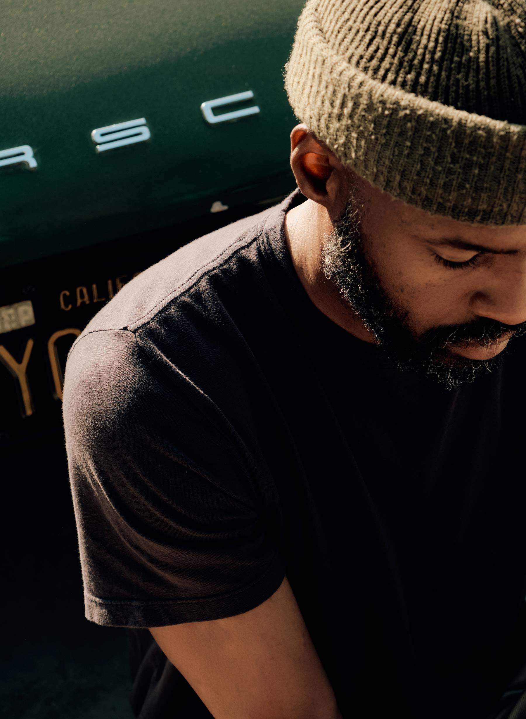 classic knit faded black crew - Image 7