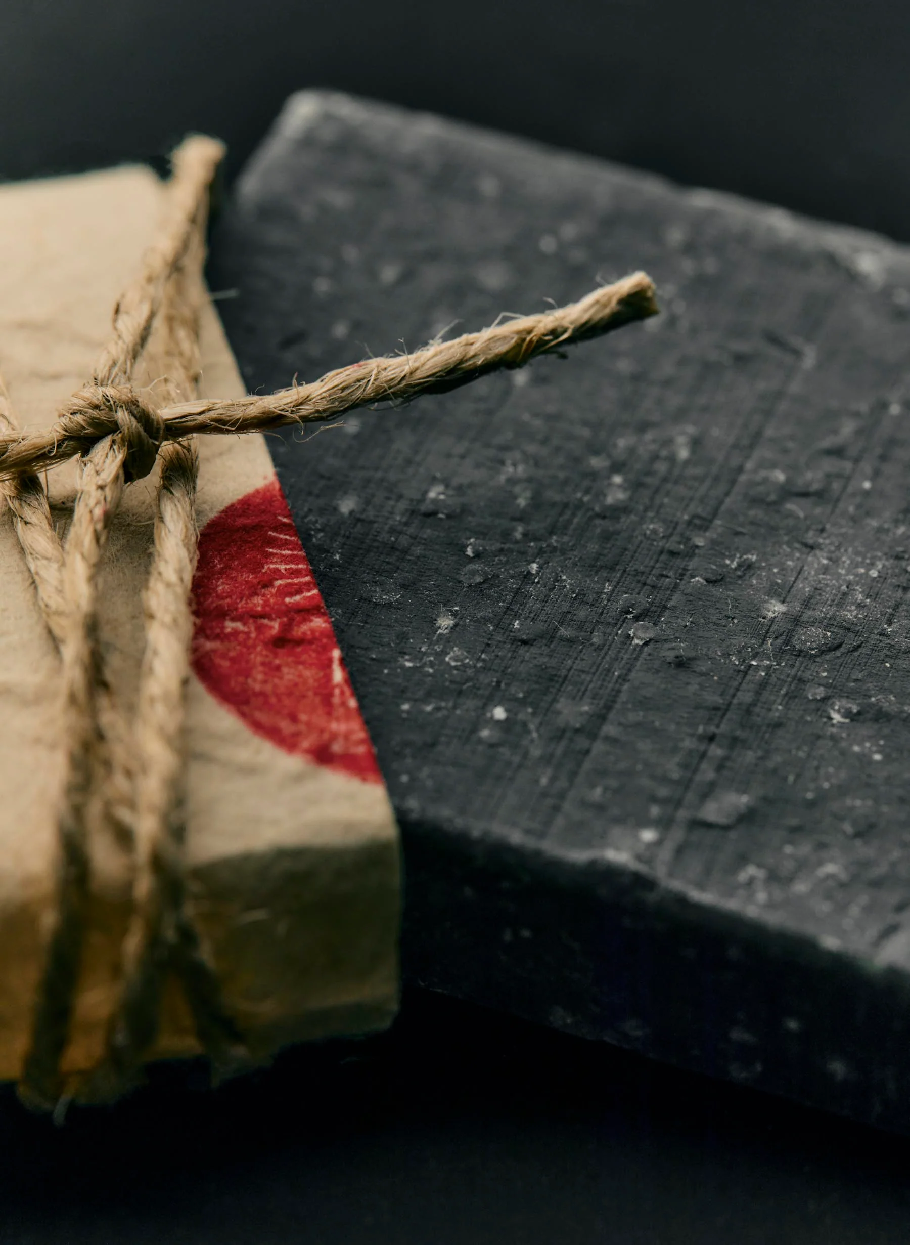 exfoliating charcoal soap - Image 5
