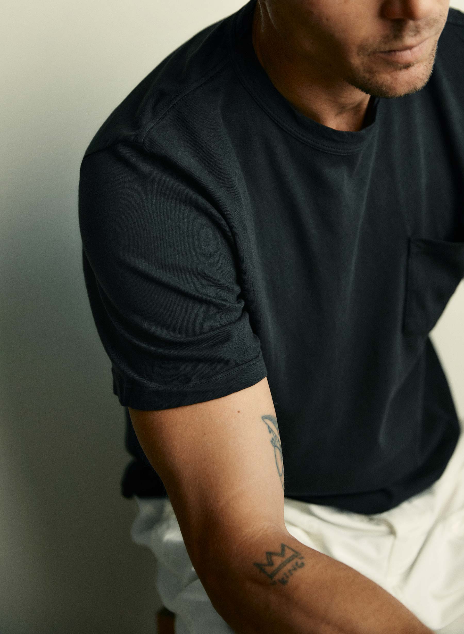 faded black knit pocket tee - Image 4