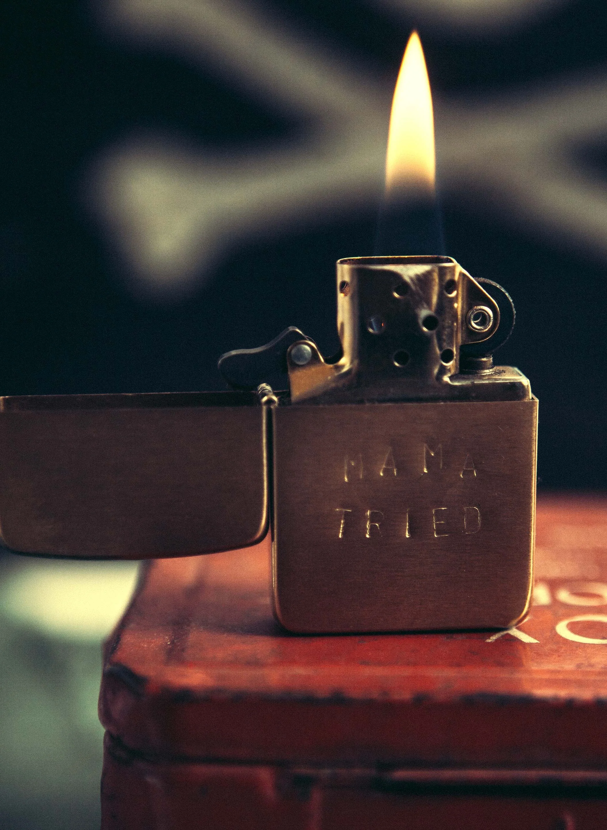 hand stamped "mama tried" zippo - Image 5