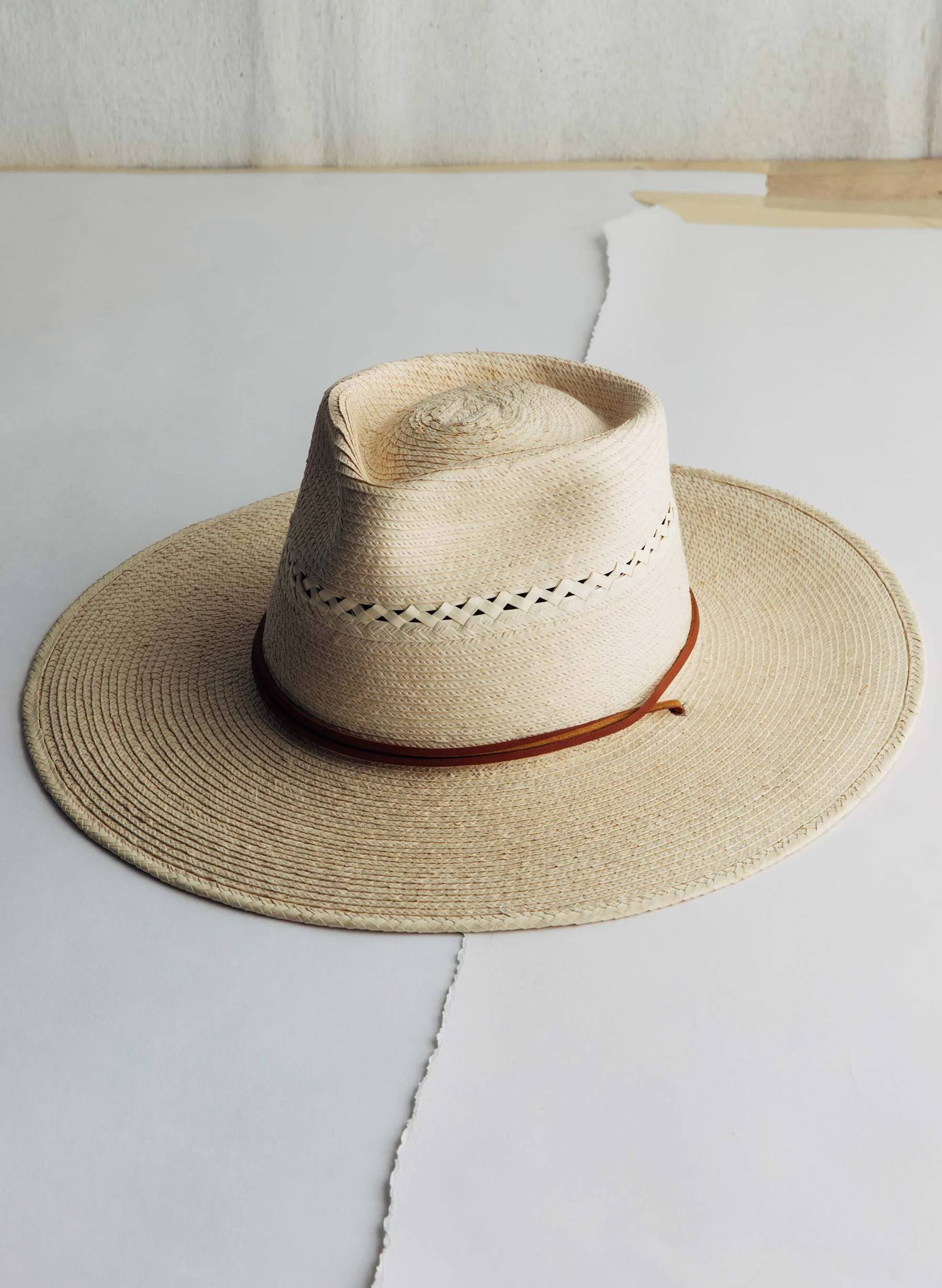handwoven vented guatemalan palm - Image 2