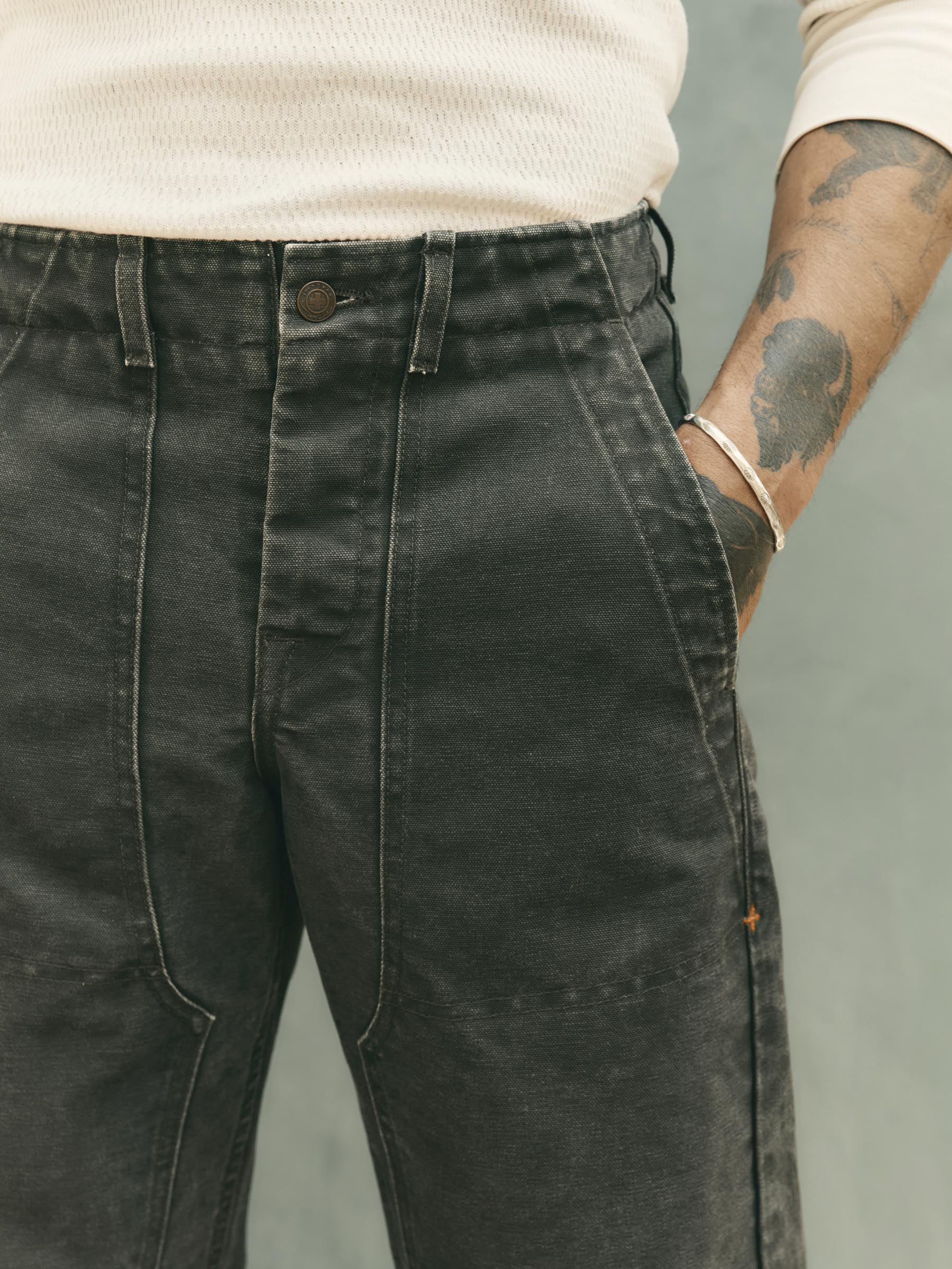 hencye canvas workpant in washed slate - Image 11