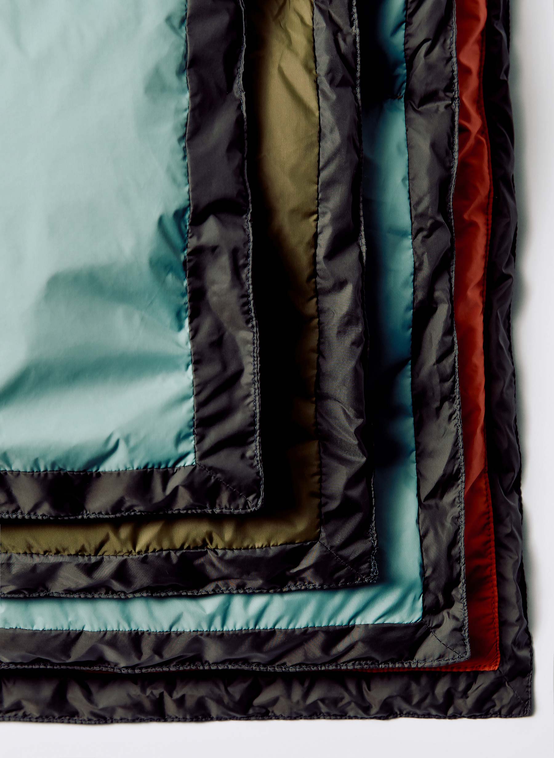 i+w x Crescent Down Works camp blanket - Image 6