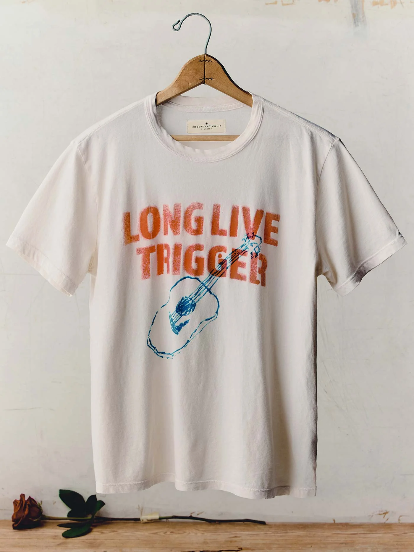 i+w x willie nelson "trigger" tee