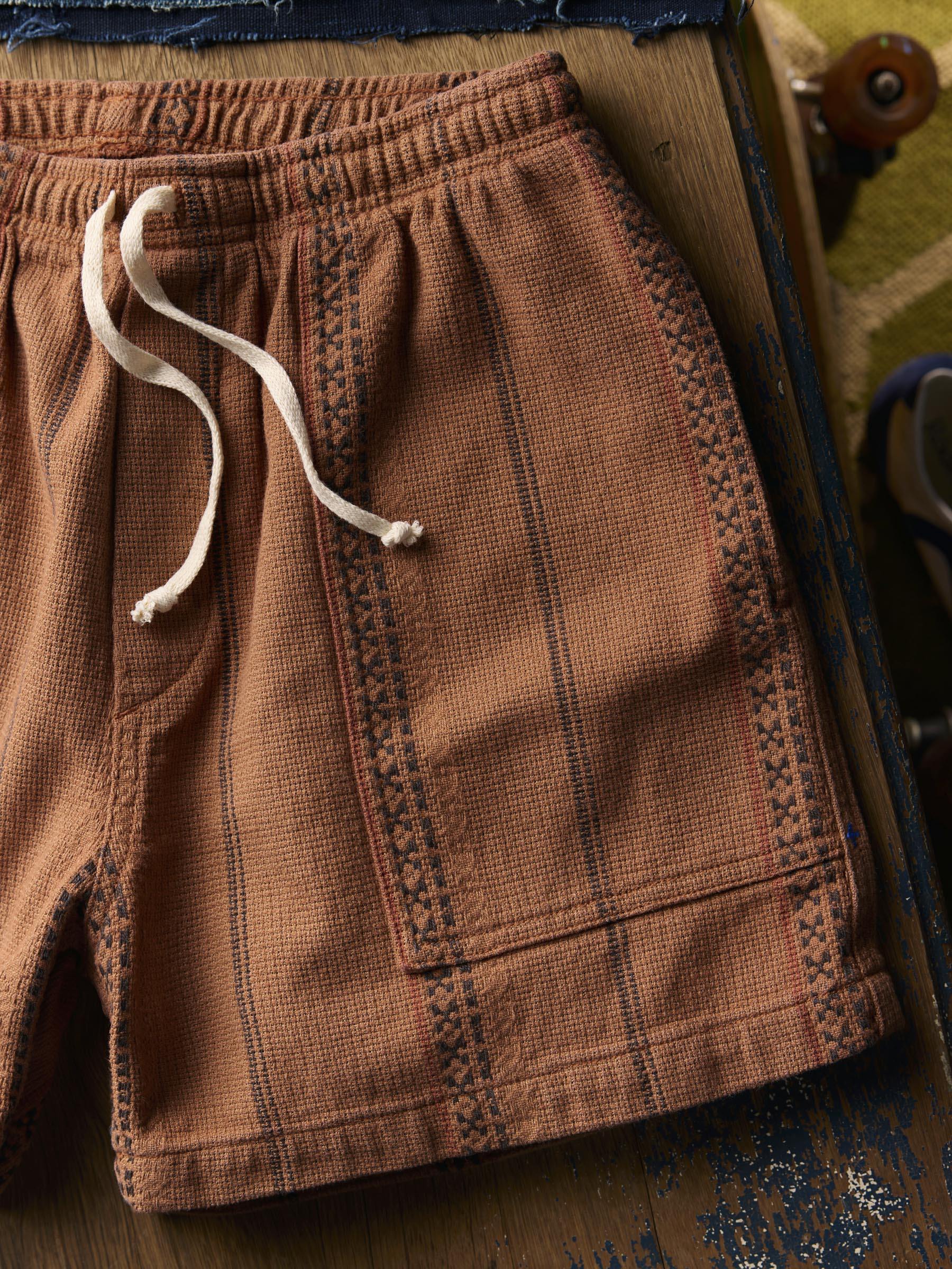 lagos lounge short in brown - Image 2