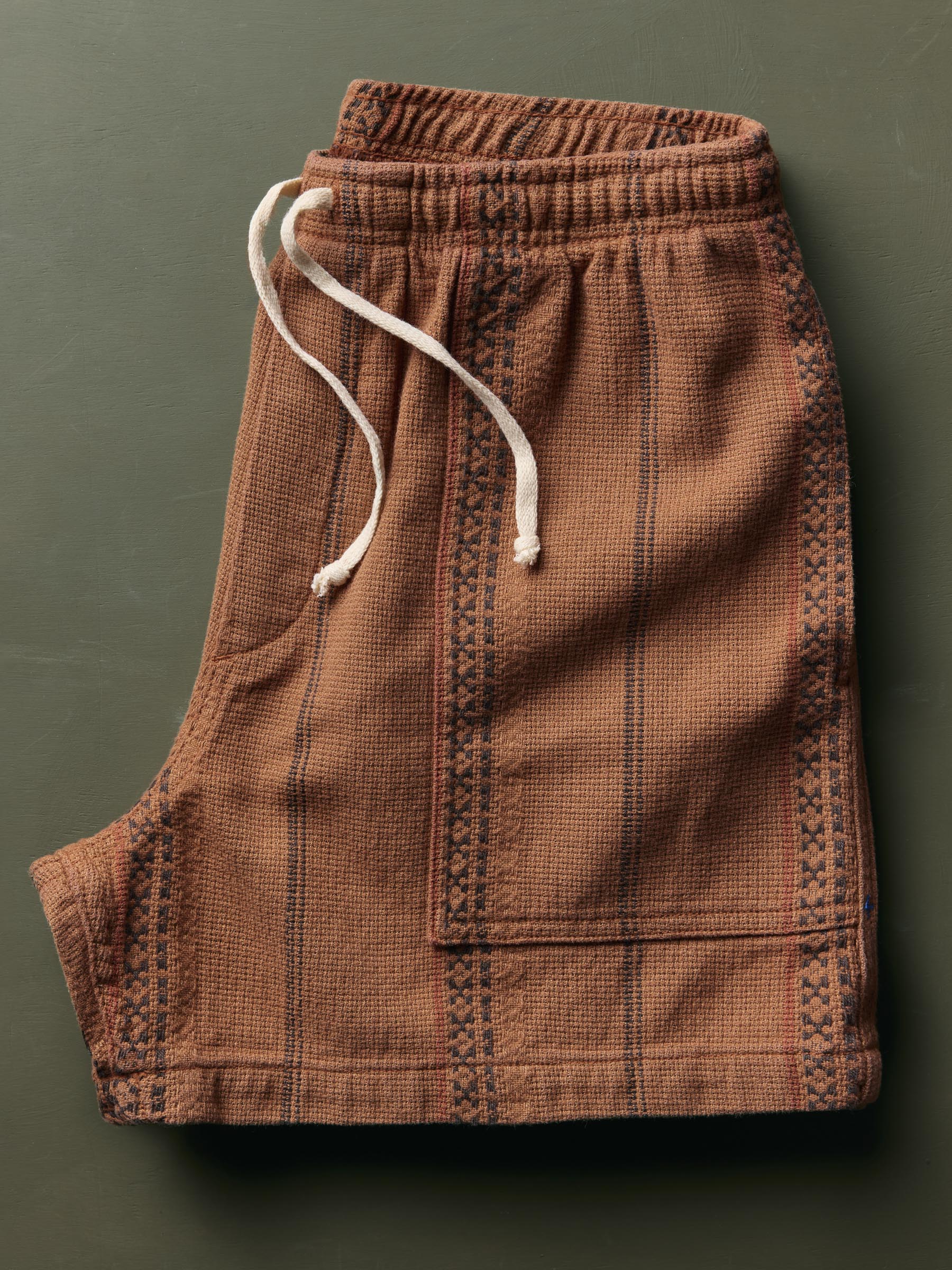 lagos lounge short in brown - Image 3