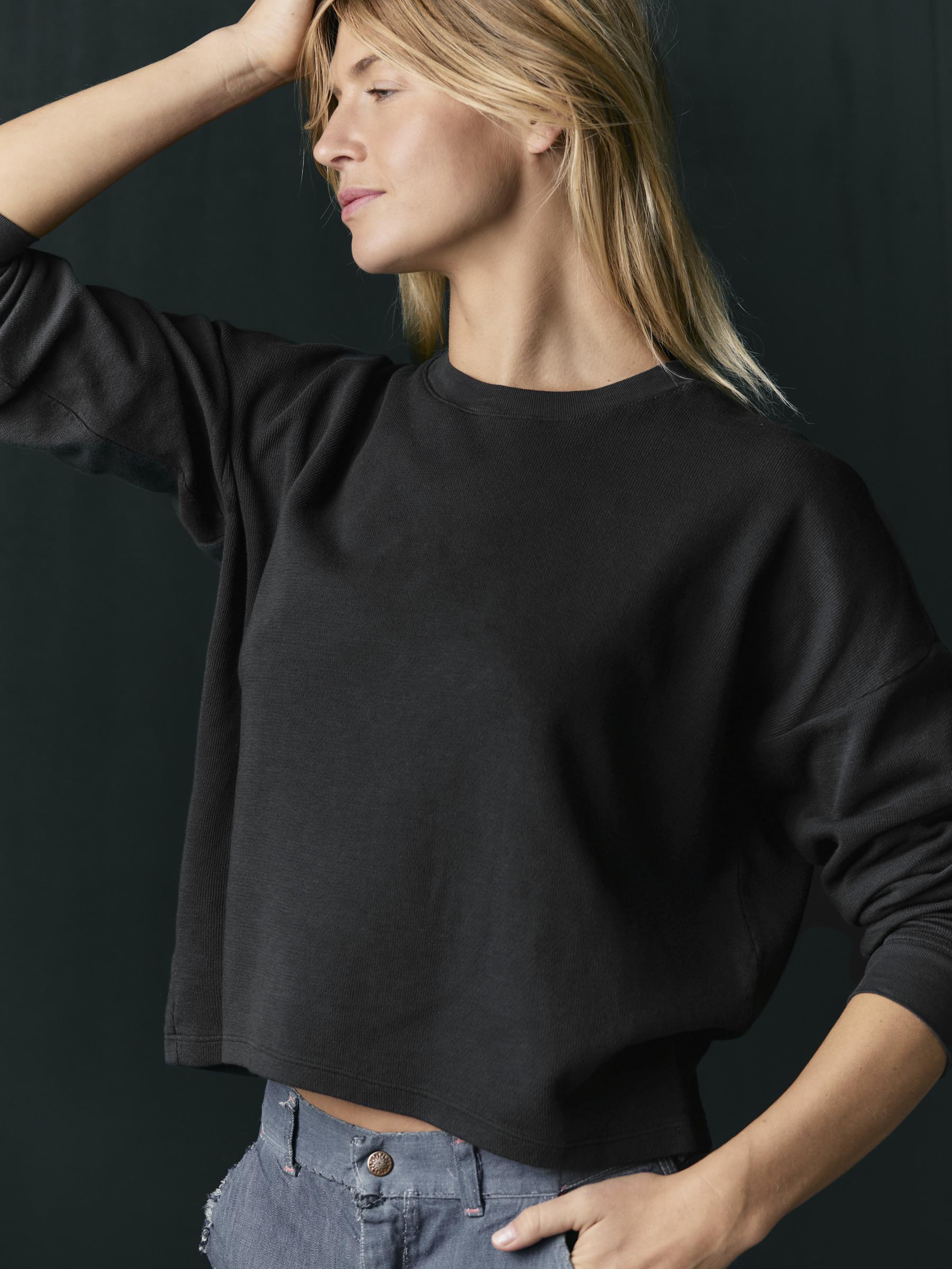 long sleeve midweight crew in faded black - Image 5