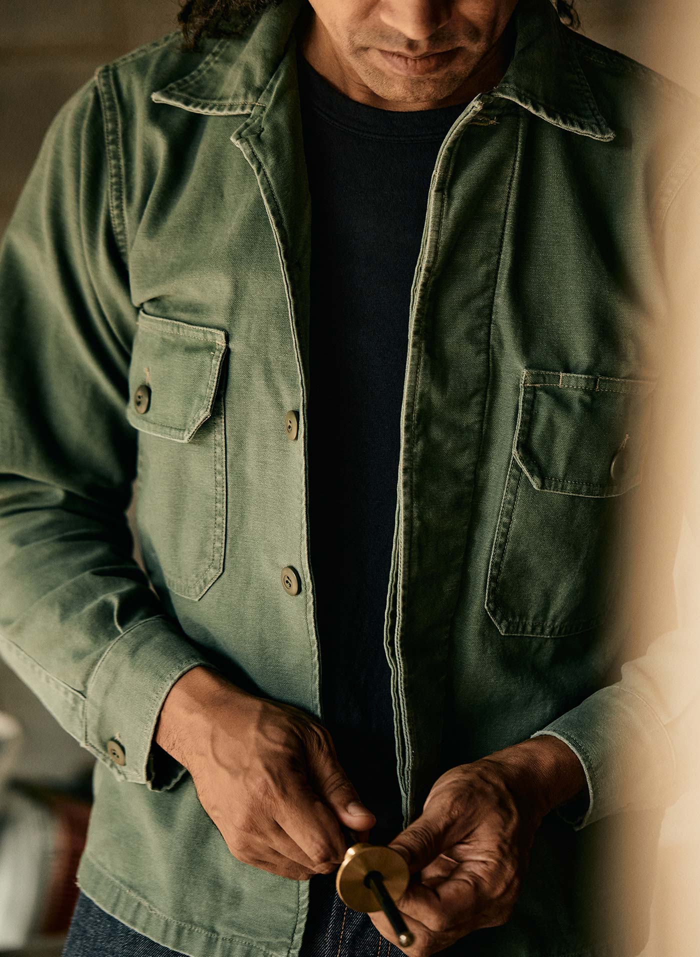 military shirt jacket in fatigue green - Image 3
