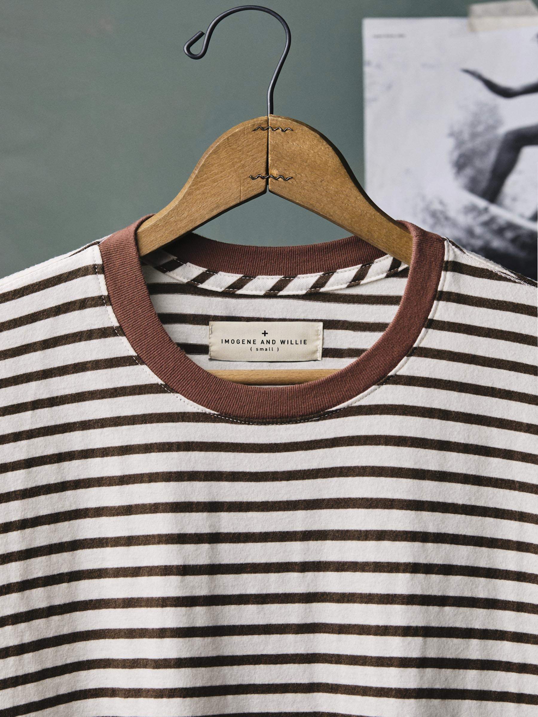 novel knit crew in brown stripe - Image 4