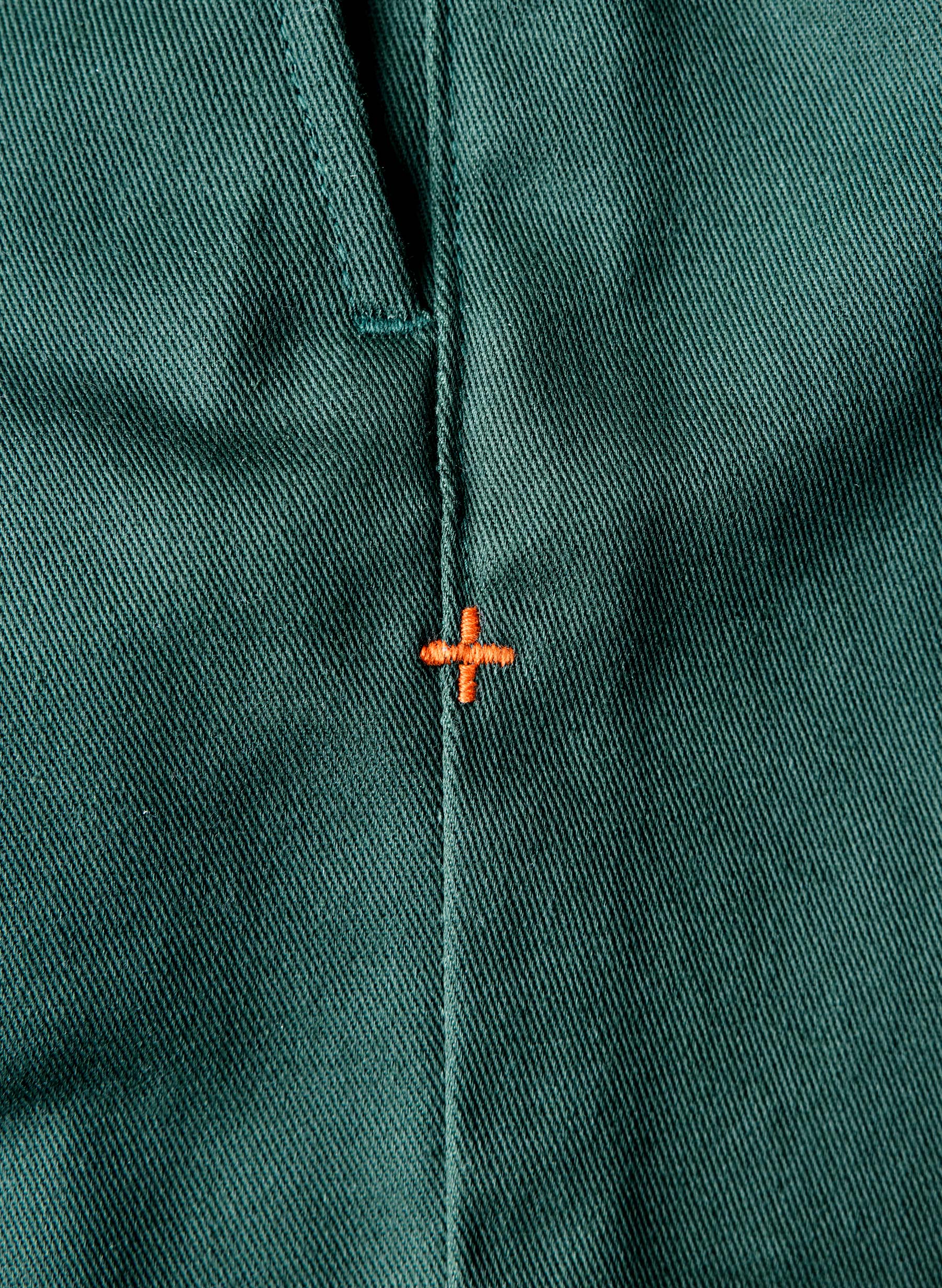 oceanside relaxed pant in spruce - Image 5