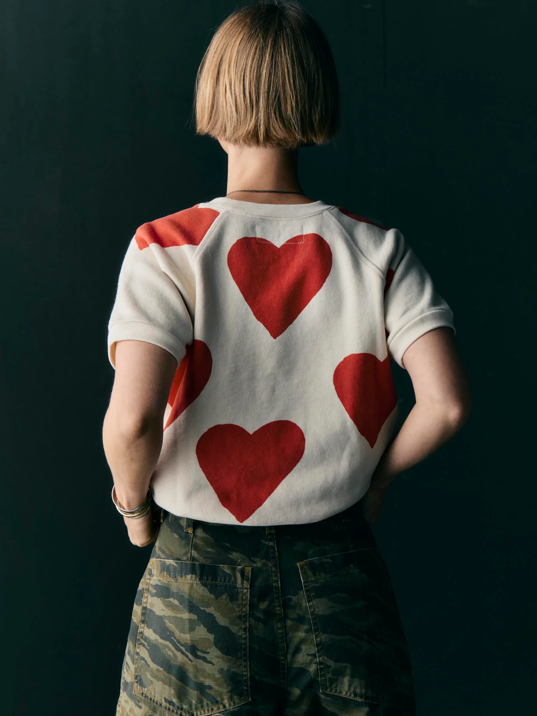 s/s "hearts all over" raglan sweatshirt - Image 3