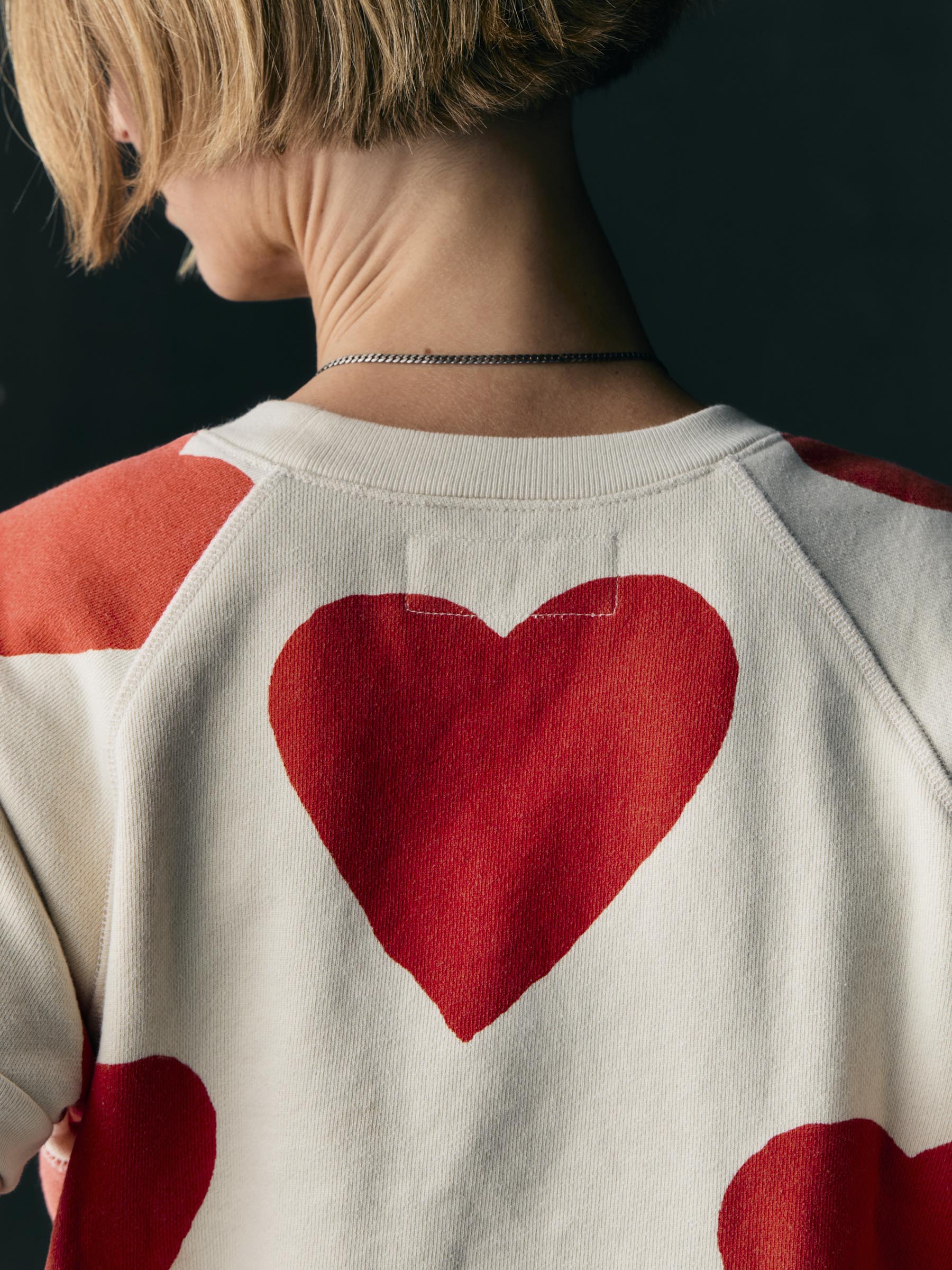 s/s "hearts all over" raglan sweatshirt - Image 7