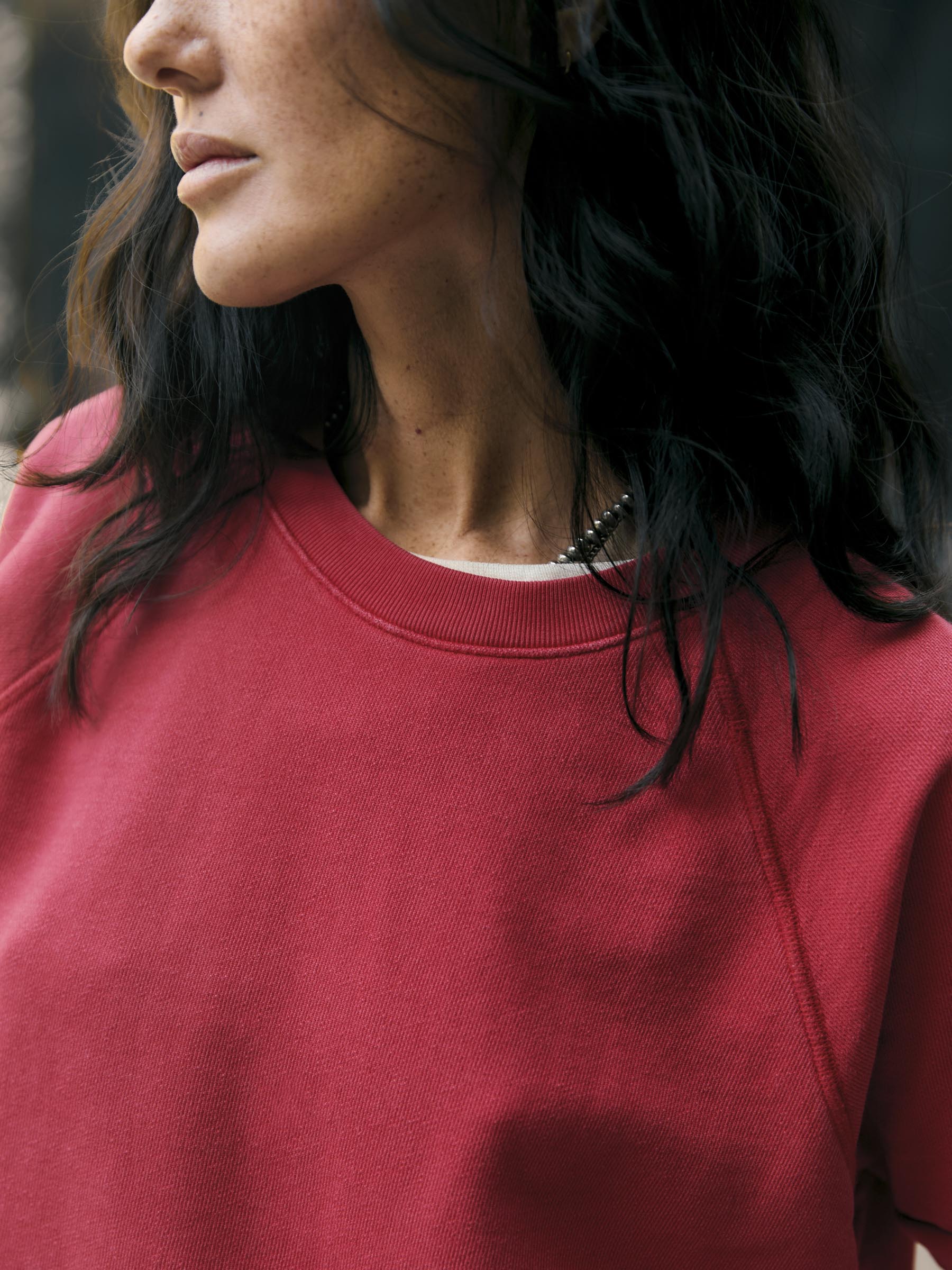 short sleeve raglan sweatshirt in red - Image 4