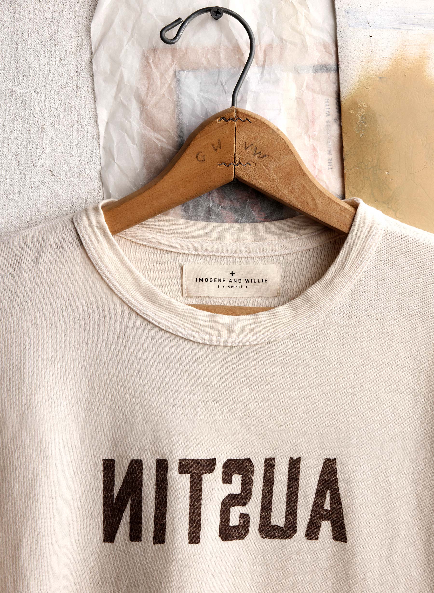 the "austin" tee in vintage white - Image 2
