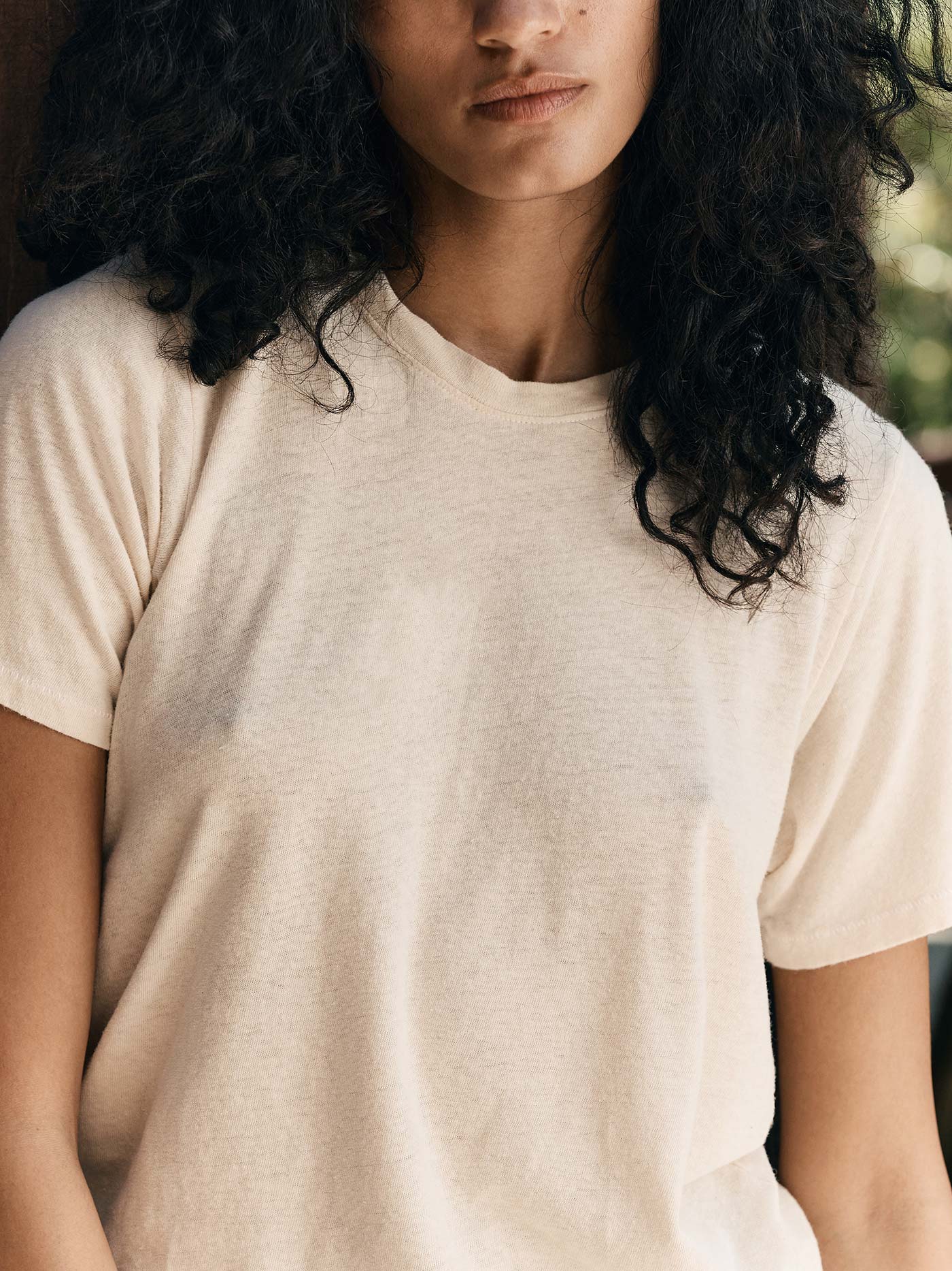 the cotton hemp tee in vintage white - Image 6