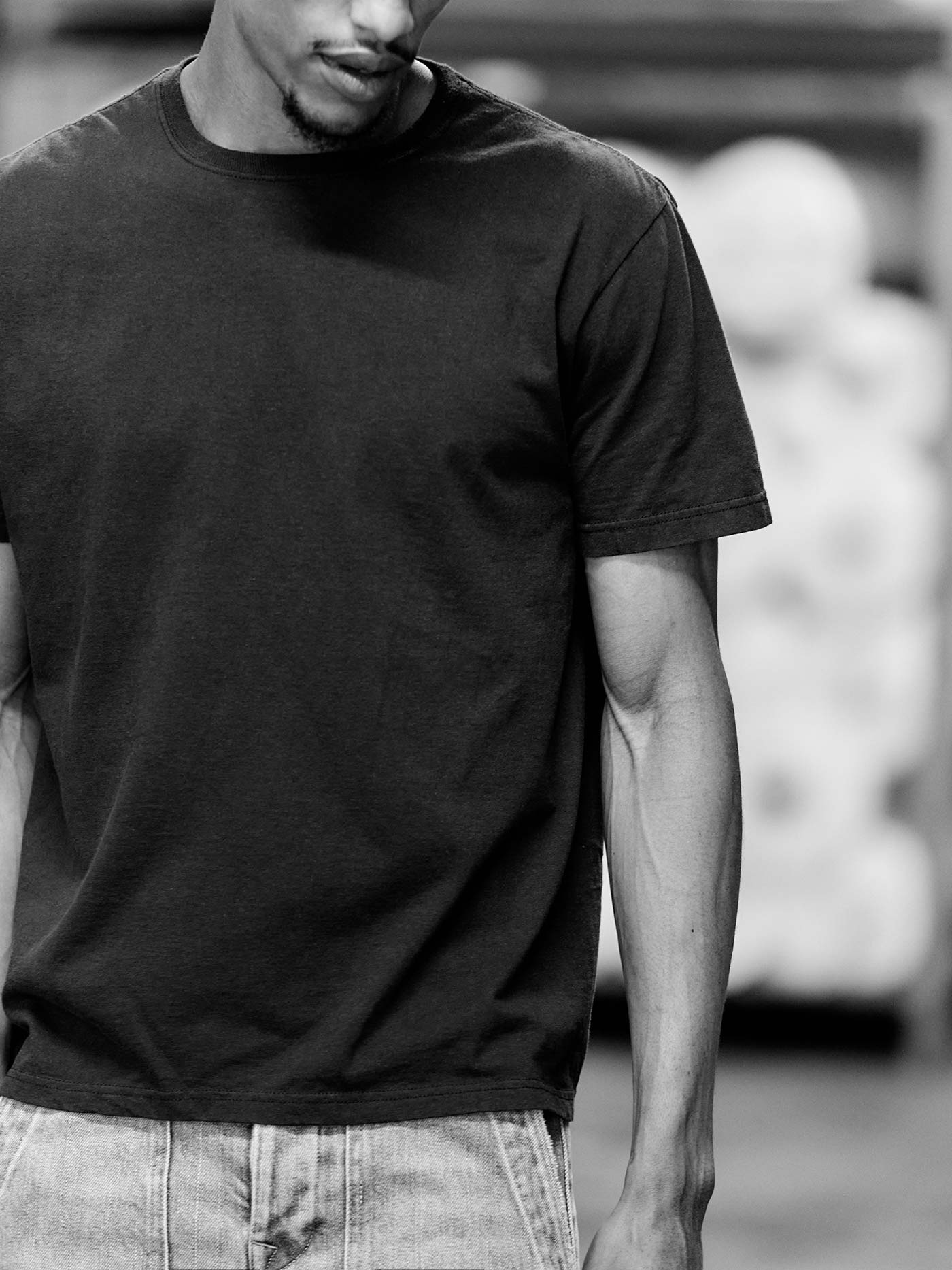 the cotton project tee in faded black - Image 5
