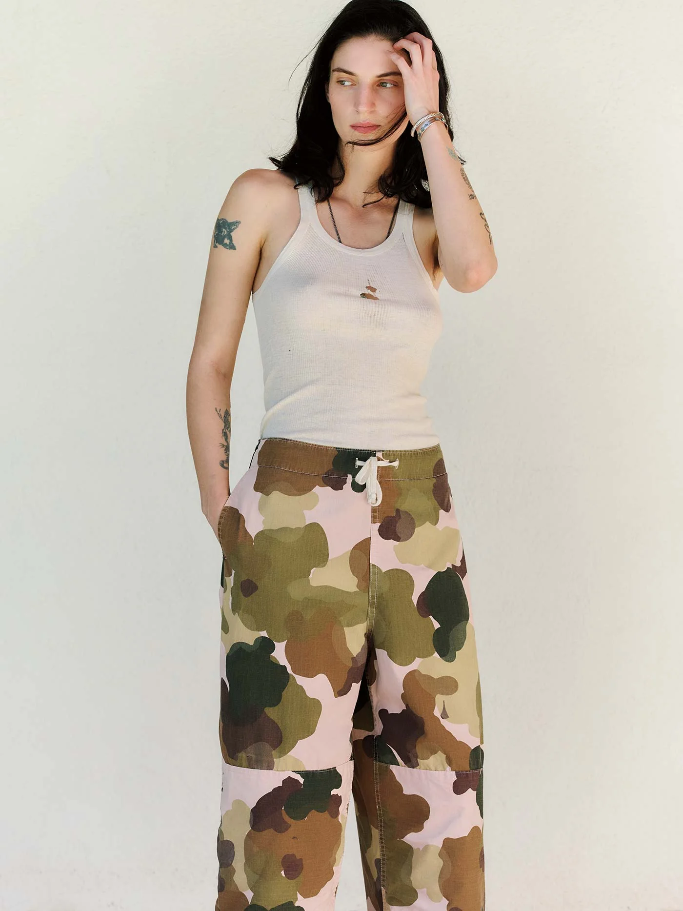 the flight pant in painted camo - Image 3
