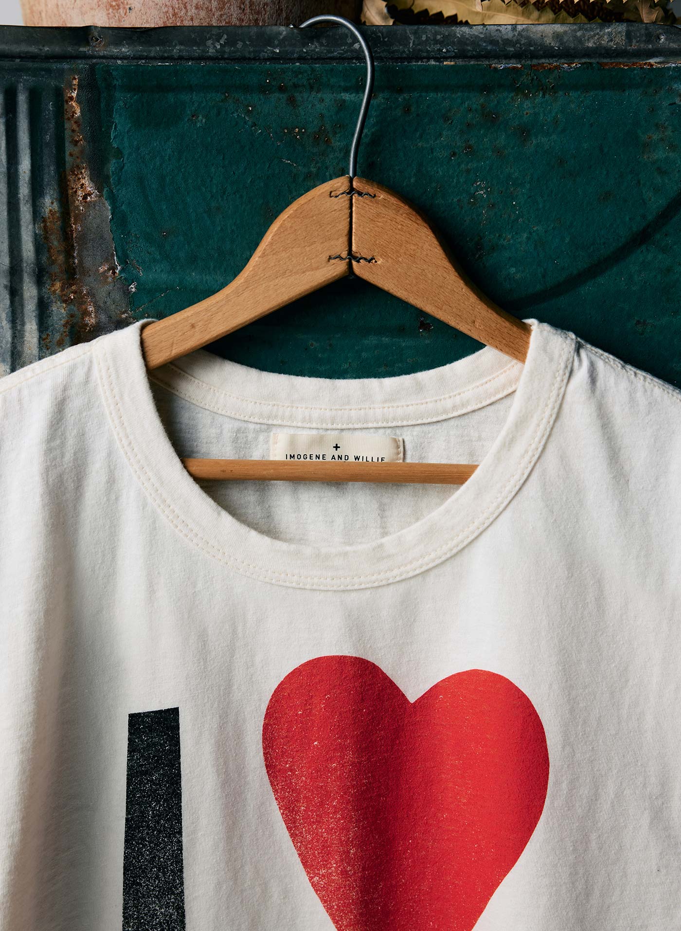 the "I ❤️ LA" tee - Image 7