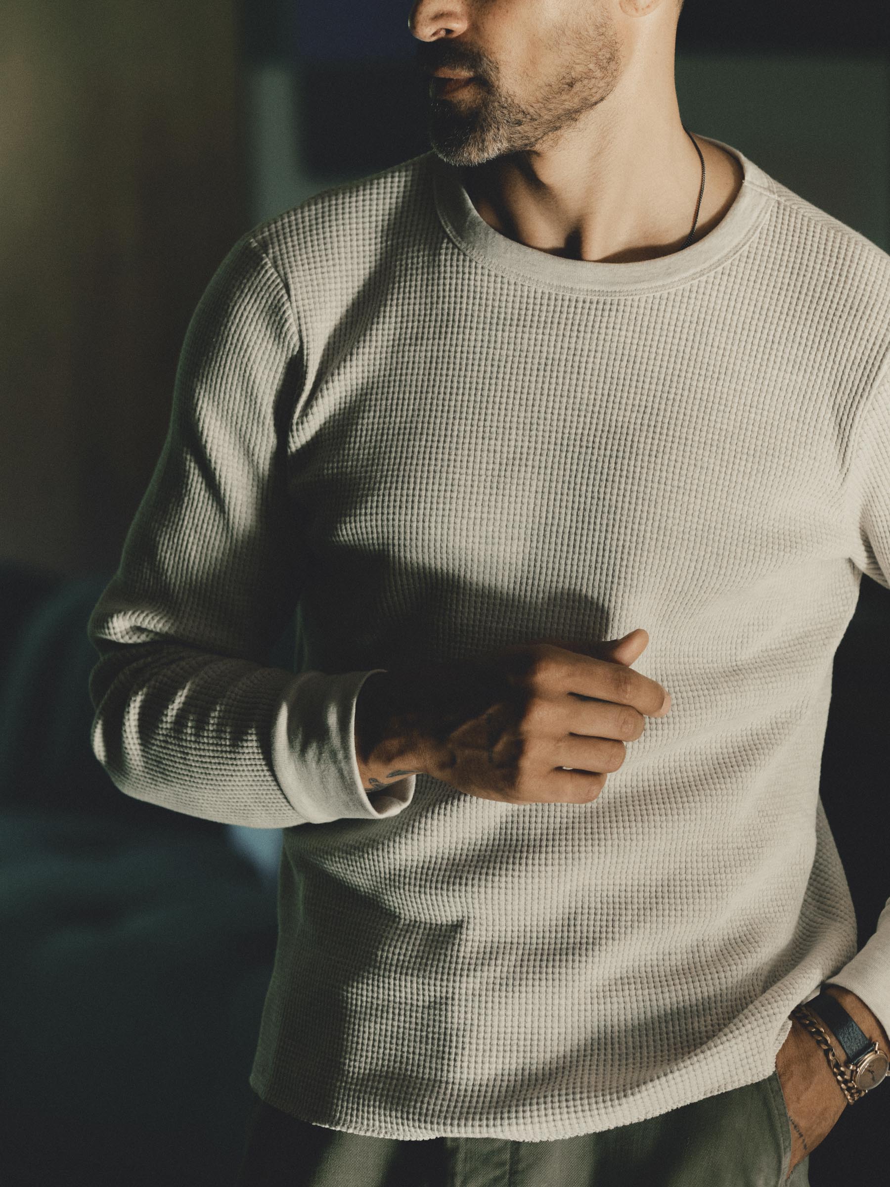 long sleeve thermal crew in ash - Image 6