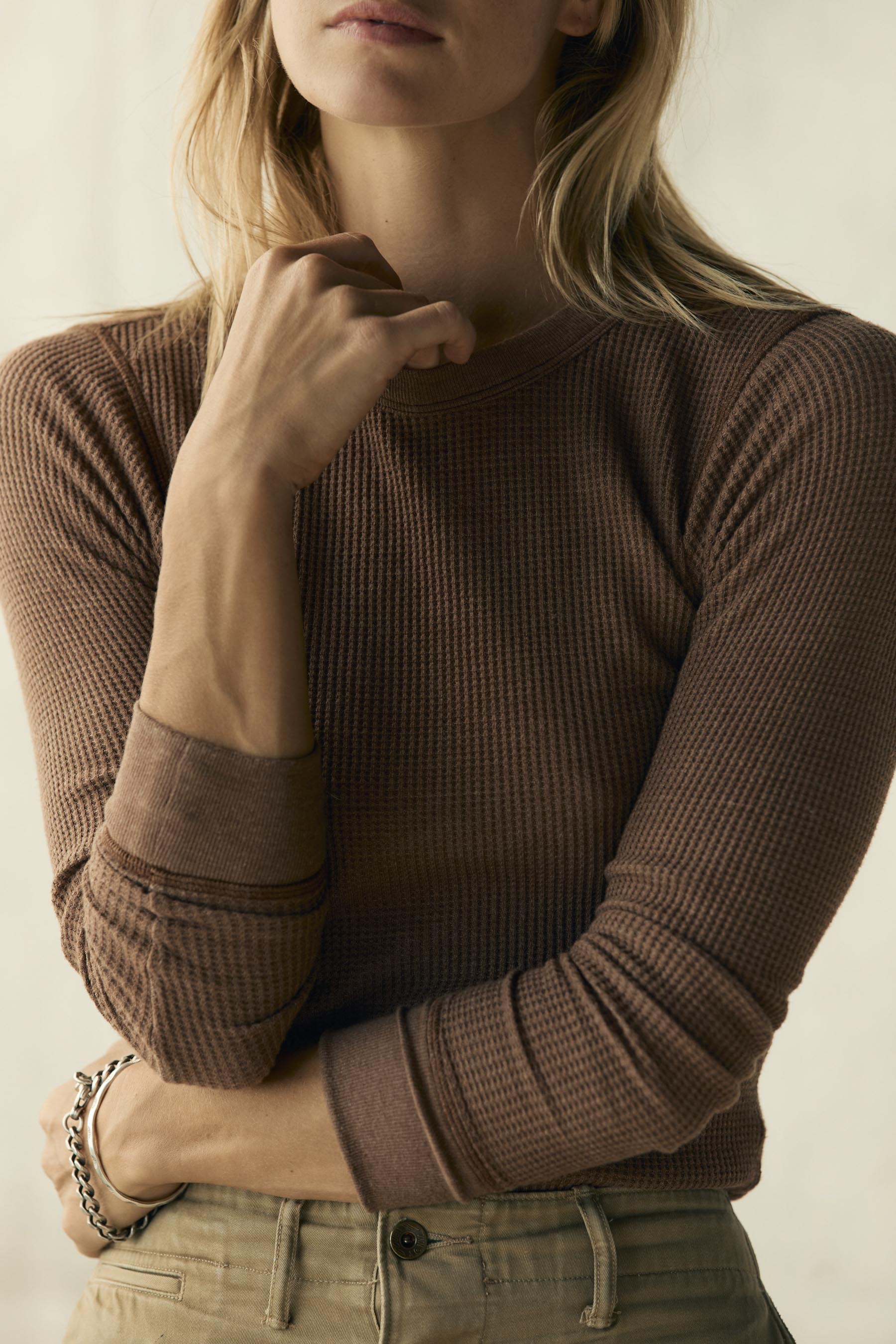 long sleeve waffle thermal in brown - Image 5