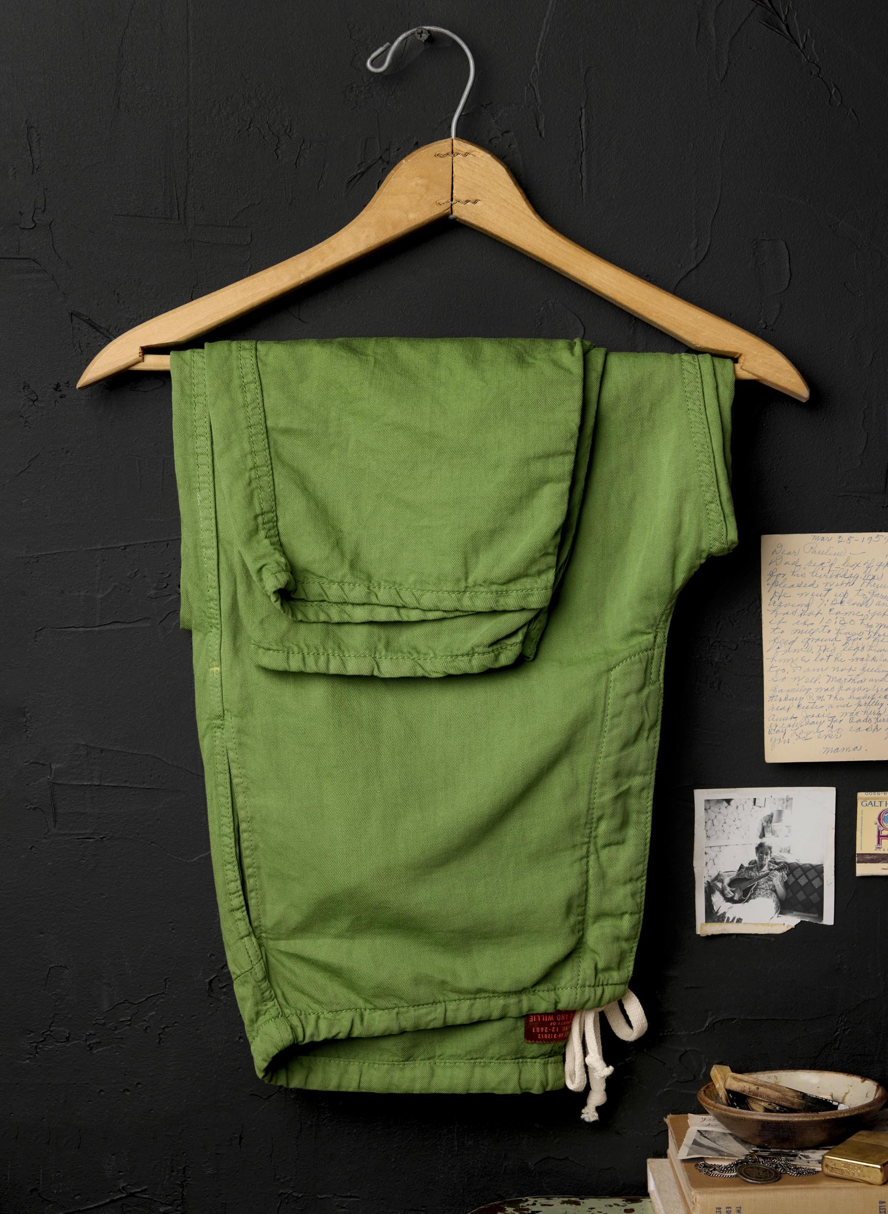 the lounge pant in fern green - Image 10