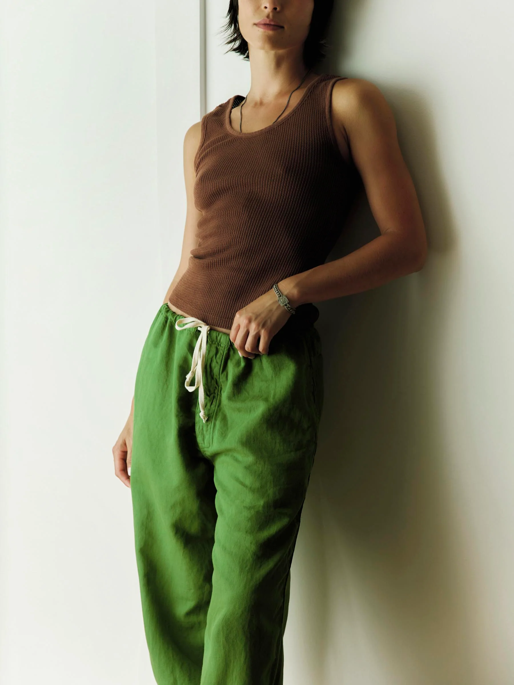 the lounge pant in fern green - Image 3