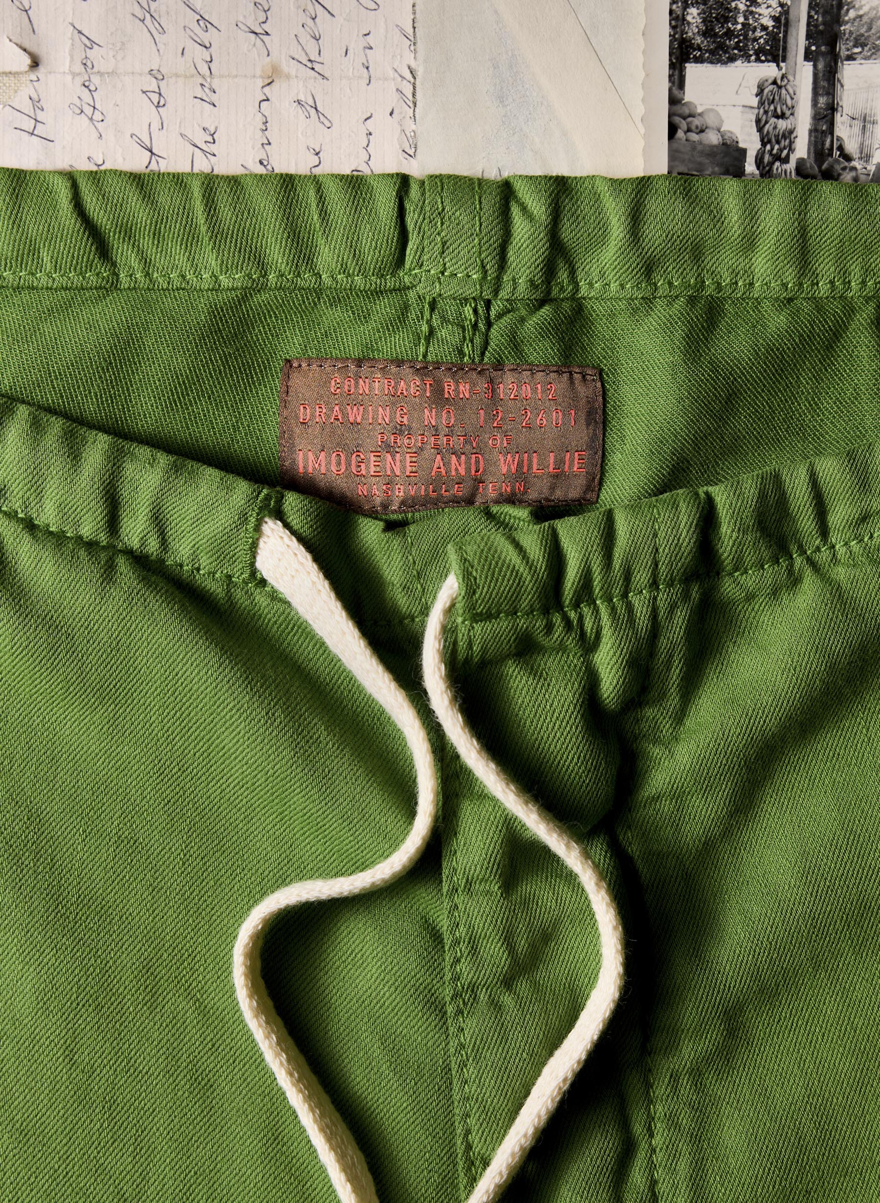 the lounge pant in fern green - Image 4