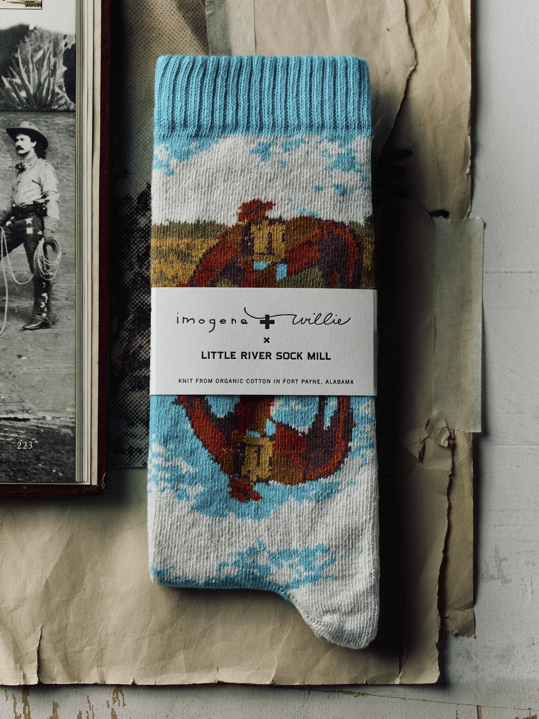 the "reflection" sock - Image 2