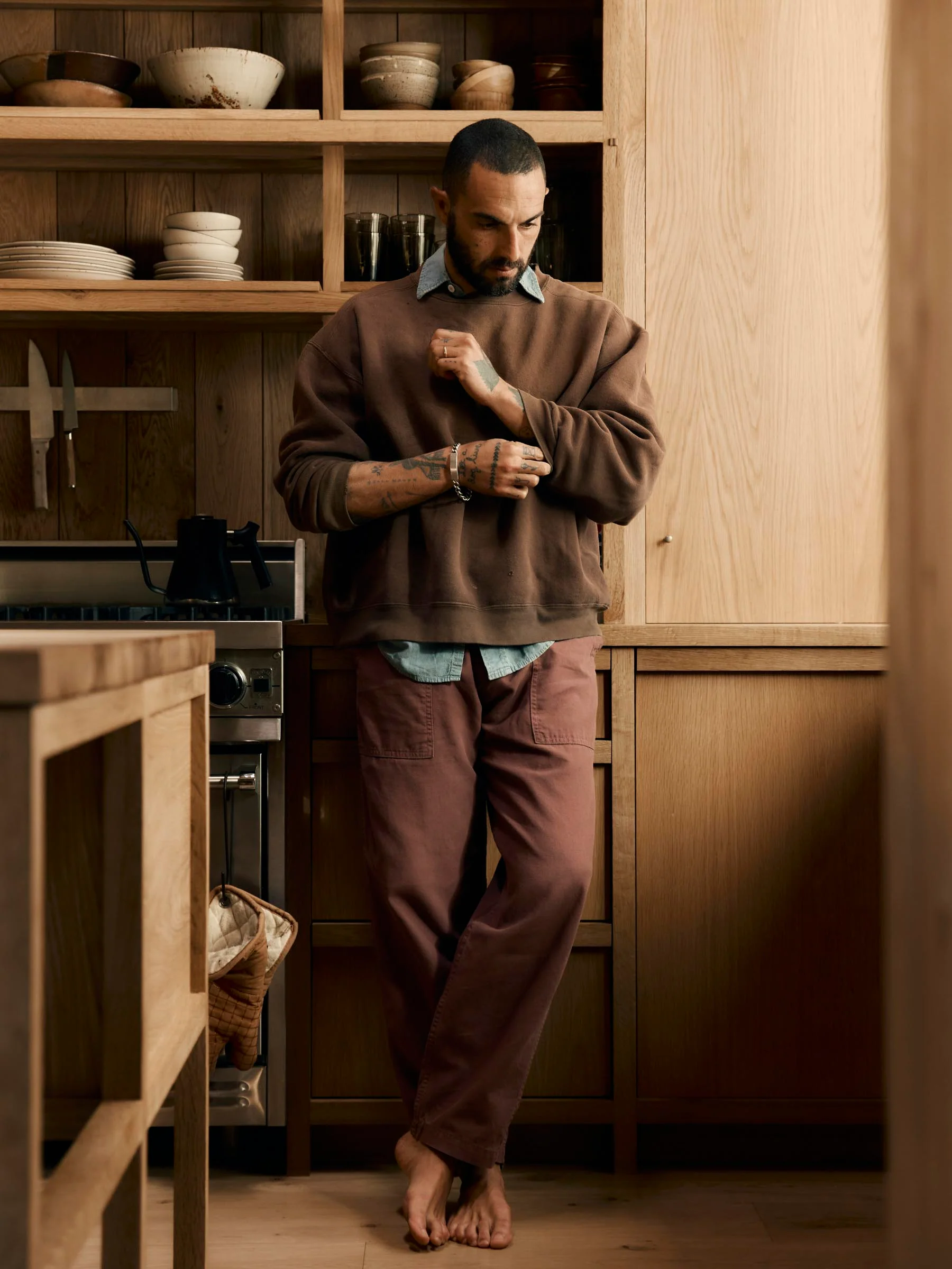 the ventura chore pant in dark mauve - Image 5