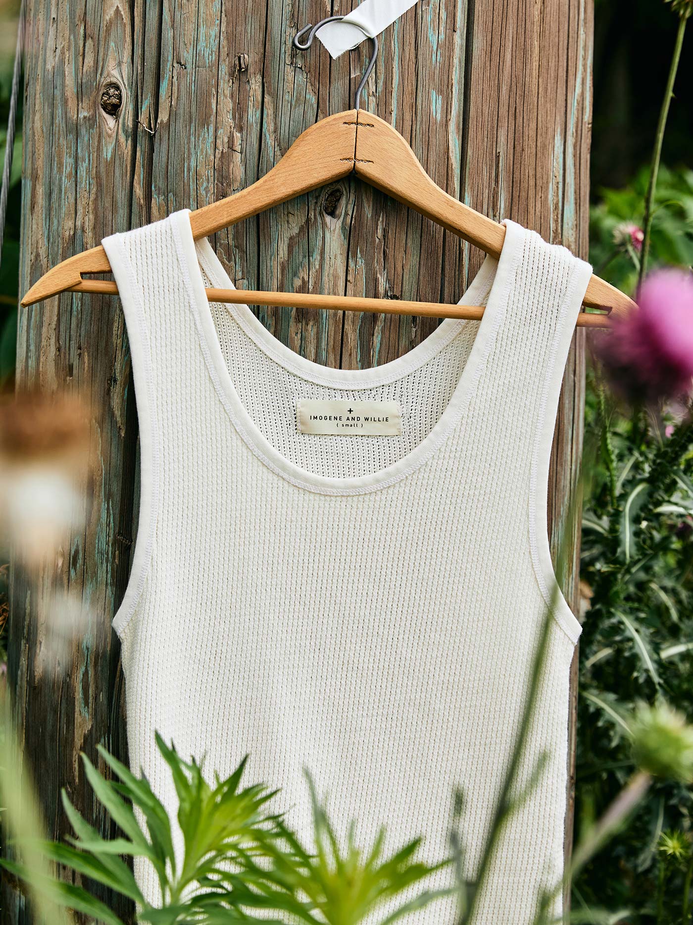 the vintage tank in open knit white - Image 2