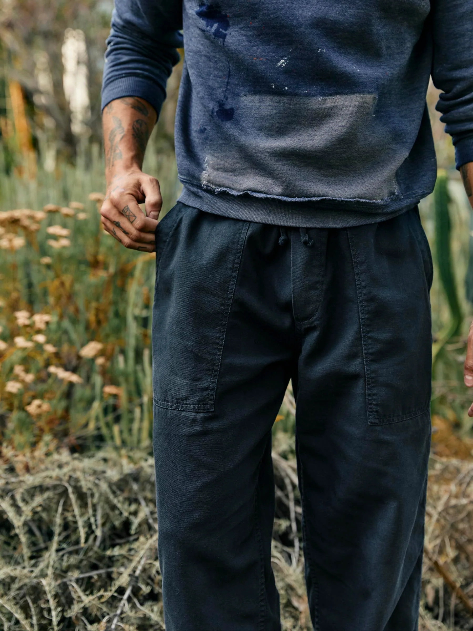 ventura chore pant in navy - Image 5