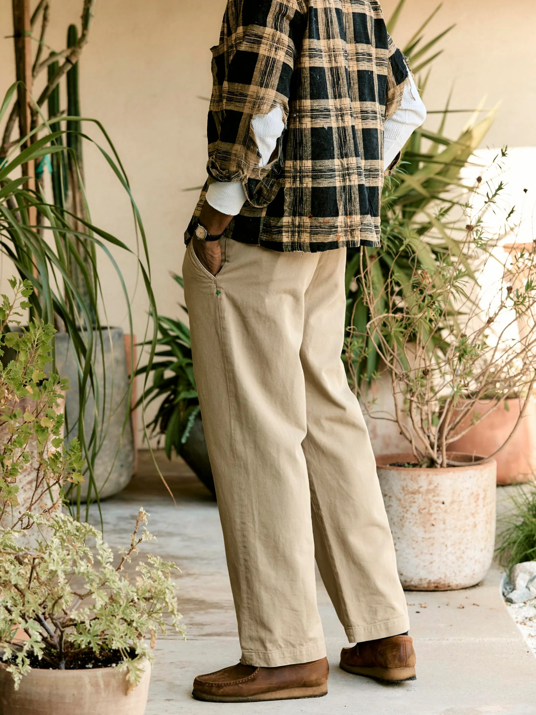 wilkison trouser in field tan - Image 8